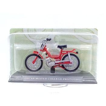 Oscar Mister College Prototipo - skala 1:18 - Leo Models